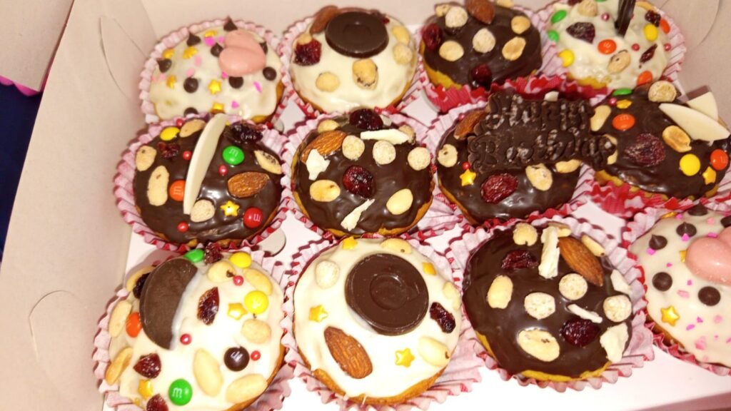 Caja de cupcakes rellenos 12 unidades